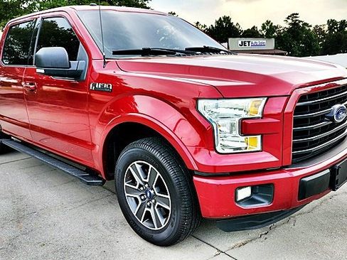 Used 2016 Ford F150 XLT w/ Equipment Group 301A Mid RWD image 11