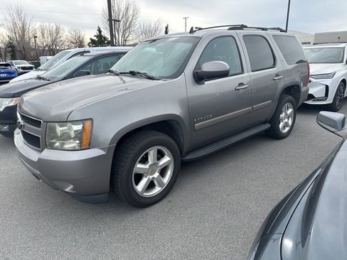 Used 2007 Chevrolet Tahoe LT w/ LT Preferred Equipment Group image 3