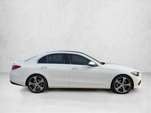 Used 2024 Mercedes-Benz C 300 Sedan image 4