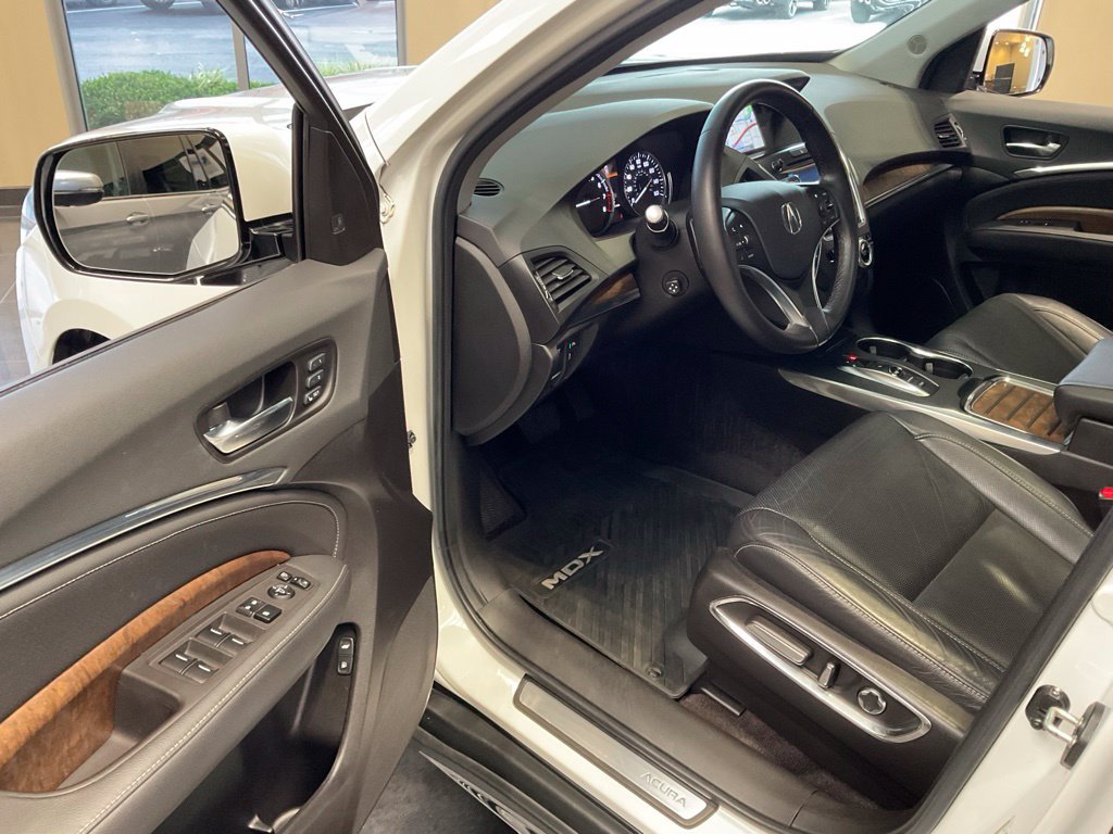 Certified 2020 Acura MDX w/ Technology Package AWD/4WD image 10