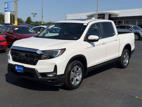 Certified 2025 Honda Ridgeline RTL image 4