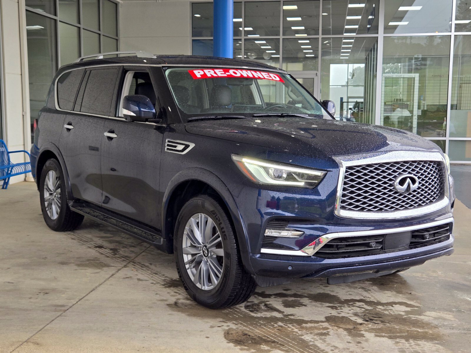 Used 2024 INFINITI QX80 Luxe AWD/4WD image 9