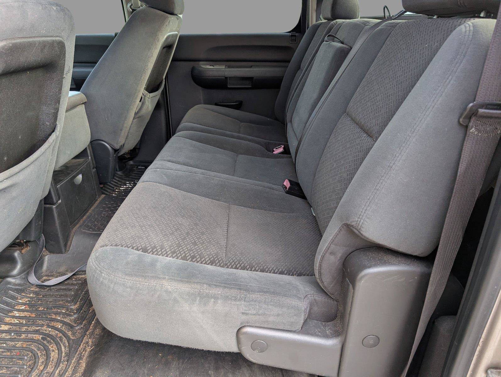Used 2007 Chevrolet Silverado 2500 LT w/ Suspension Package, Off-Road AWD/4WD image 33