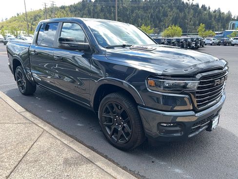 Used 2026 RAM 1500 Laramie w/ Night Edition AWD/4WD image 4