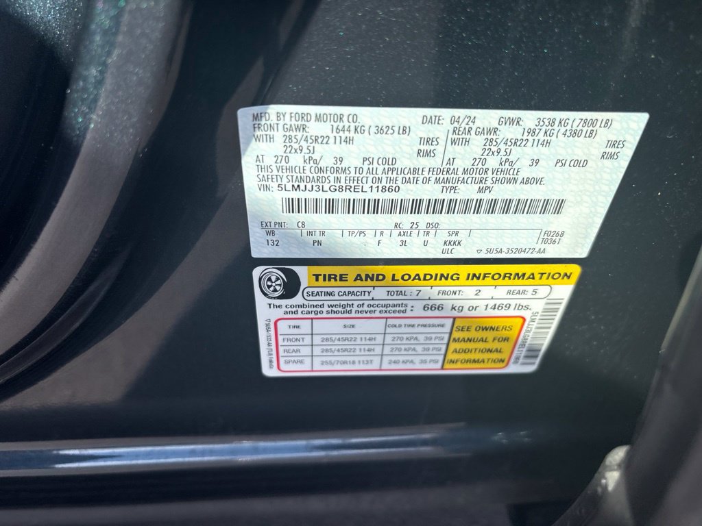 Used 2024 Lincoln Navigator L Reserve AWD/4WD image 22