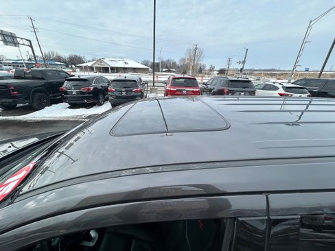 Used 2015 Dodge Durango R/T w/ Trailer Tow Group IV image 8