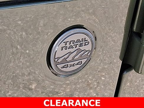 Used 2022 Jeep Gladiator Sport AWD/4WD image 30