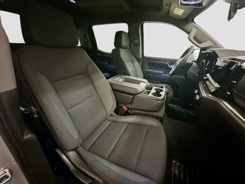 Used 2024 GMC Sierra 1500 Elevation AWD/4WD image 32