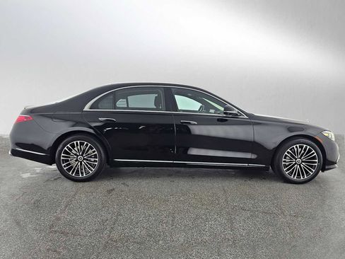 Used 2024 Mercedes-Benz S 500 4MATIC image 2