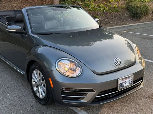 Used 2018 Volkswagen Beetle 2.0T Coast FWD image 8