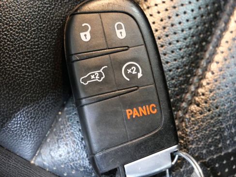 Used 2020 Jeep Grand Cherokee Limited X image 28