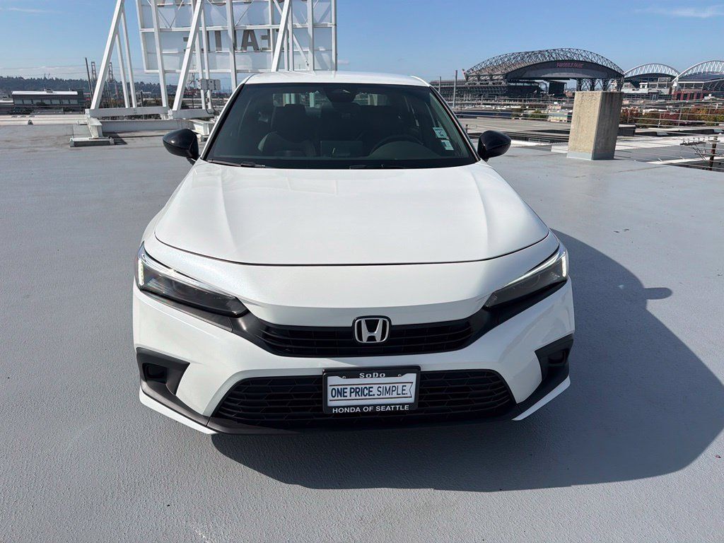 Used 2023 Honda Civic Sport image 8