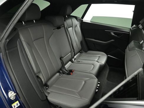 Used 2020 Audi Q8 Prestige w/ Prestige Package image 19