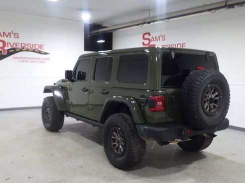 Used 2022 Jeep Wrangler Unlimited Rubicon w/ Trailer Tow Package image 2