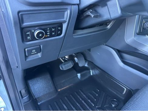 Used 2025 Ford F150 XLT w/ Equipment Group 302A MID image 35
