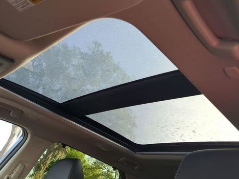 Certified 2025 Nissan Rogue Platinum w/ Tech Package image 20