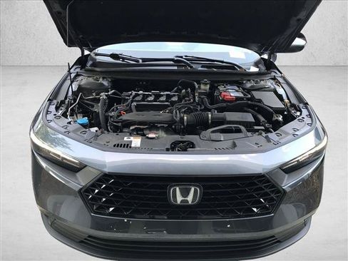 Certified 2025 Honda Accord LX image 18