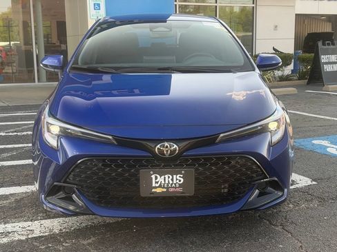 Used 2025 Toyota Corolla SE FWD image 2