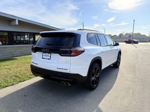 New 2025 GMC Acadia Elevation w/ Elevation Premium Package AWD/4WD image 5