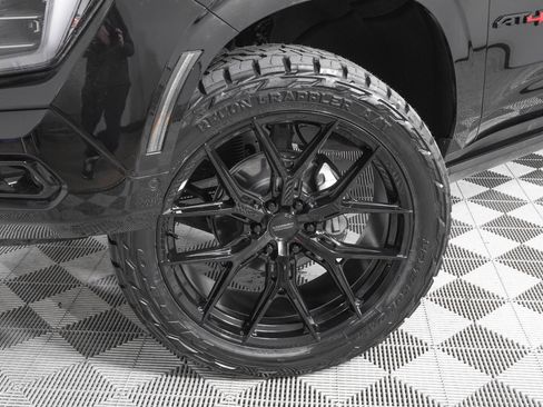 Used 2026 GMC Yukon XL AT4 Ultimate image 34