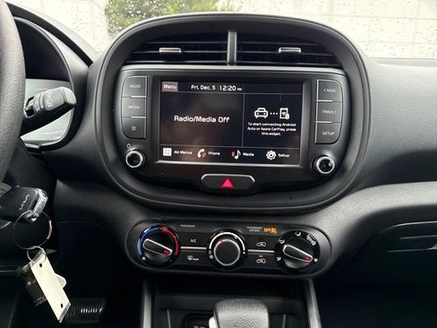 Used 2023 Kia Soul LX w/ Option Group 015 image 21