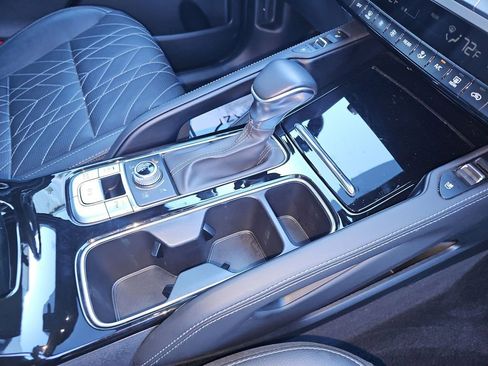 Used 2024 Kia Telluride EX X-Line image 19