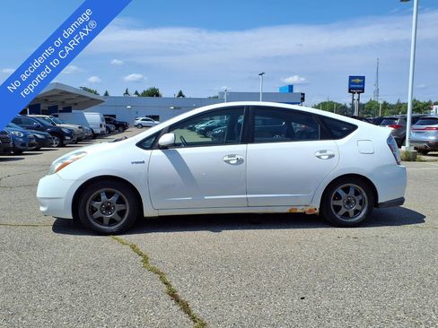 Used 2008 Toyota Prius Touring w/ Pkg 3 FWD image 9