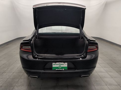 Used 2019 Dodge Charger SXT AWD/4WD image 29