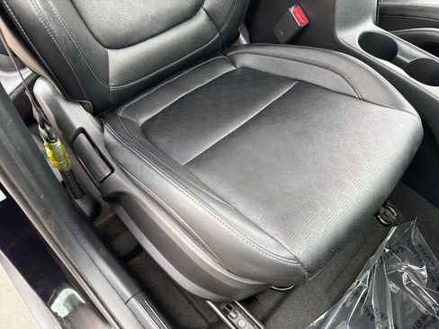 Used 2021 Kia Seltos EX AWD/4WD image 37