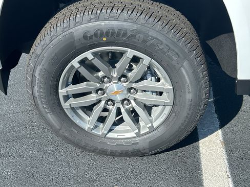 New 2026 Chevrolet Colorado LT w/ LT Convenience Package image 29