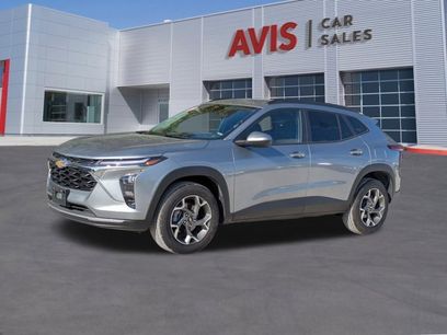 Used 2025 Chevrolet Trax LT w/ LT Convenience Package