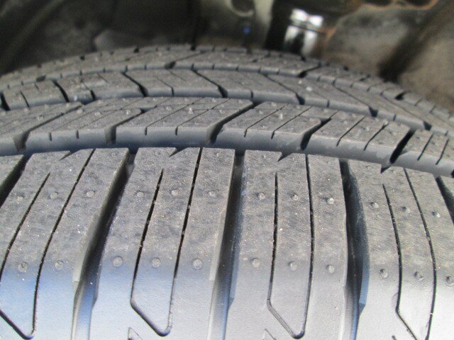 Used 2022 Subaru Ascent Premium w/ Convenience Package AWD/4WD image 9