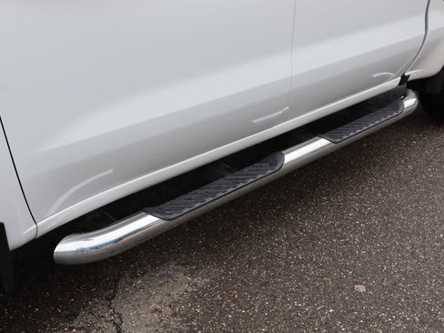Used 2021 Chevrolet Silverado 1500 LT AWD/4WD image 9