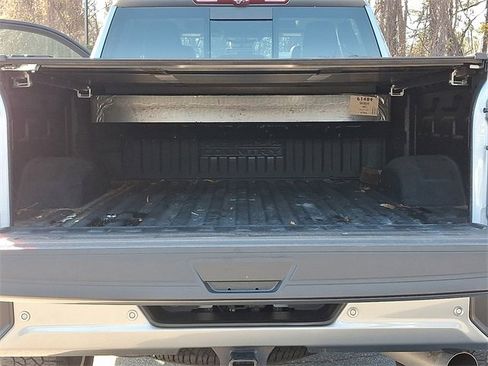 Used 2024 Chevrolet Silverado 2500 High Country w/ High Country Premium Package image 29