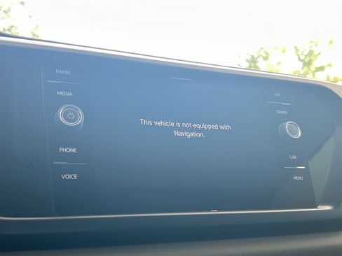 Certified 2023 Volkswagen Taos SE FWD image 22