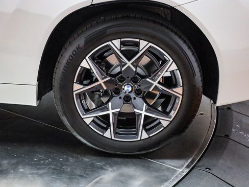 Certified 2025 BMW X3 xDrive30i AWD/4WD image 8