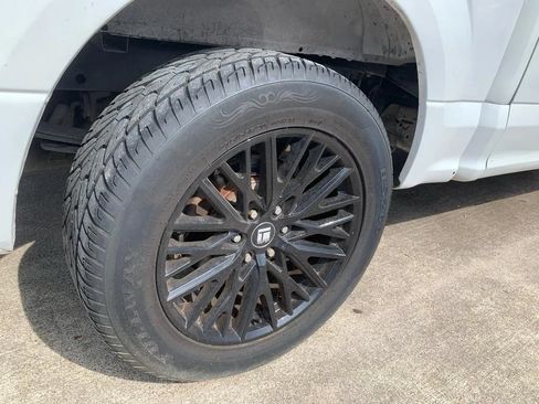 Used 2017 Ford F150 XL w/ Equipment Group 101A Mid RWD image 25