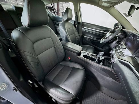 Used 2024 Nissan Altima 2.5 SR w/ SR Premium Package image 25