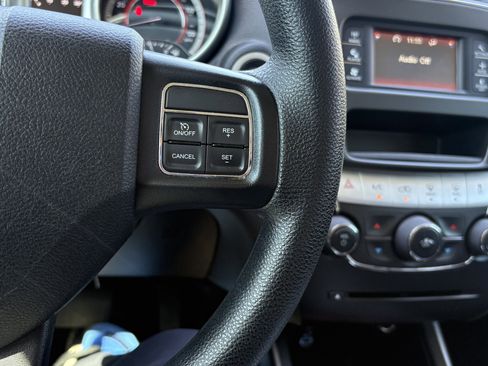 Used 2017 Dodge Journey SE FWD image 21