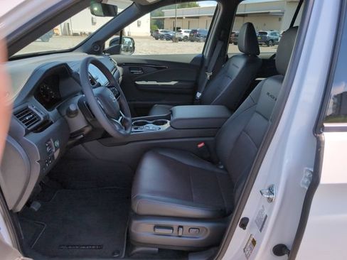 New 2026 Honda Ridgeline Black Edition image 17