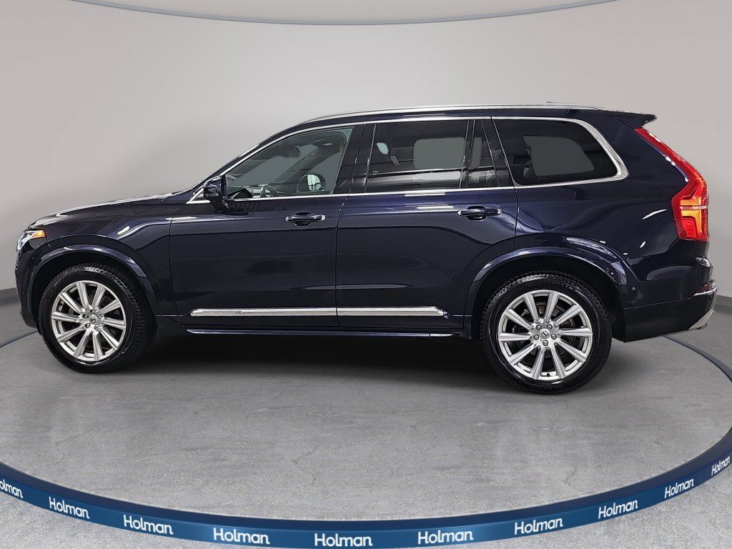 Used 2017 Volvo XC90 T6 Inscription w/ Vision Package AWD/4WD image 9