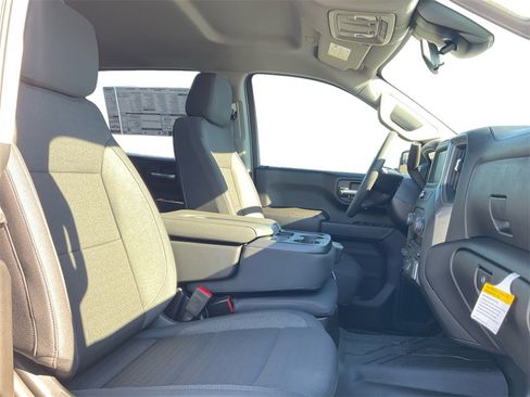 New 2026 Chevrolet Silverado 1500 Custom w/ LPO, Dark Essentials Package image 23