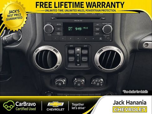 Used 2014 Jeep Wrangler Unlimited Rubicon AWD/4WD image 13