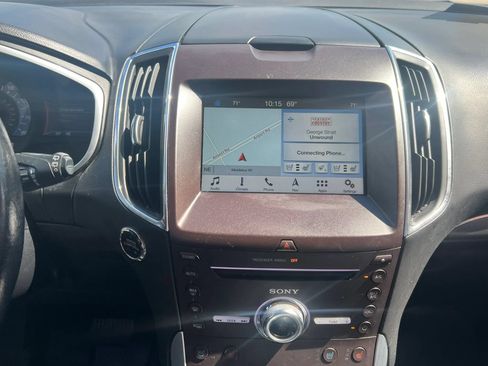 Used 2018 Ford Edge Titanium w/ Canadian Touring Package AWD/4WD image 12