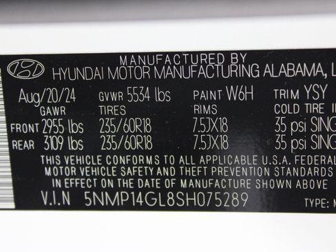 Used 2025 Hyundai Santa Fe SE FWD image 41