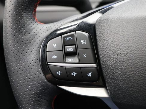 Used 2022 Ford Explorer ST-Line w/ Class IV Trailer Tow Package image 19