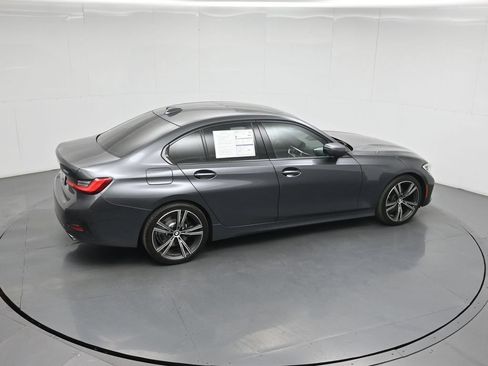 Used 2021 BMW 330i Sedan w/ Convenience Package RWD image 39
