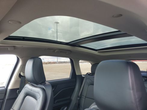 New 2026 Lincoln Corsair Reserve image 11