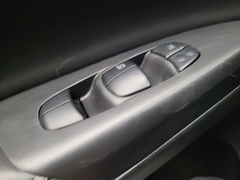 Used 2019 Nissan Sentra SV FWD image 27