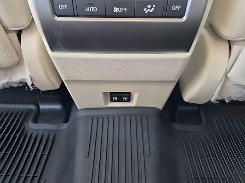 Used 2023 Lexus GX 460 Luxury w/ Sport Design Package AWD/4WD image 23